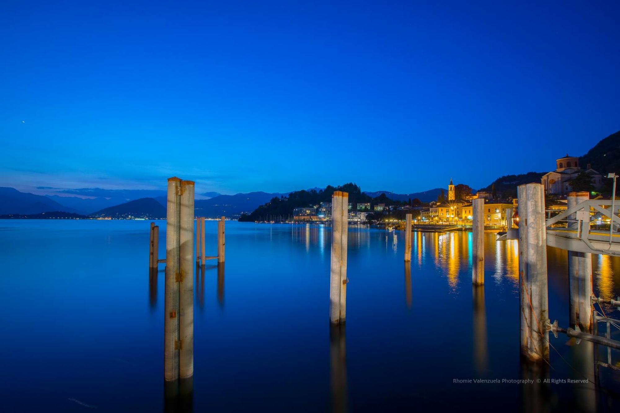 Appartamento Il Golfo Lake View - Happy Rentals 瓦雷泽 外观 照片