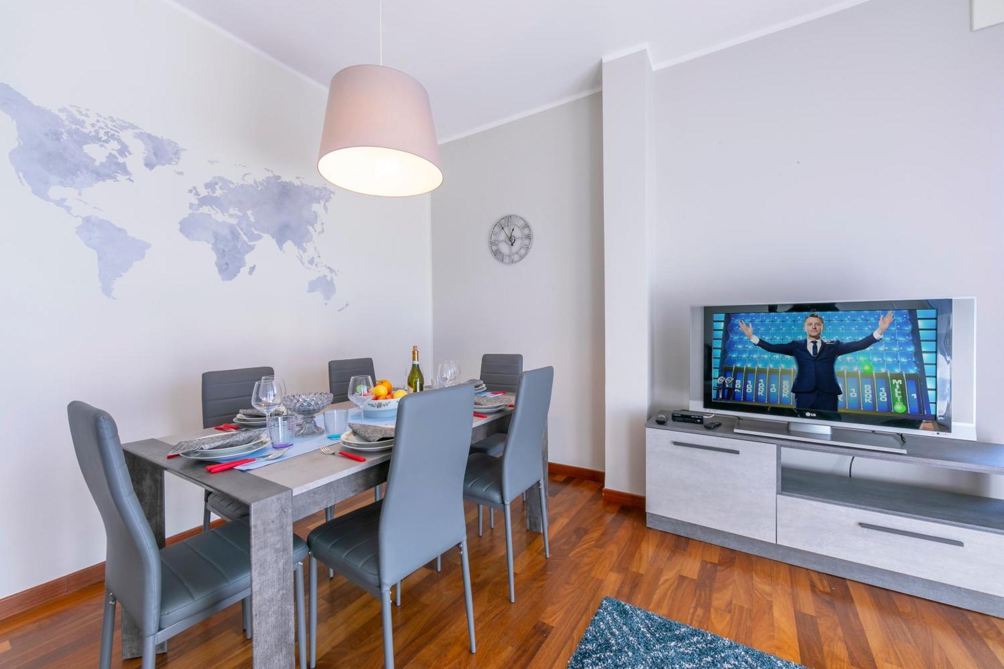 Appartamento Il Golfo Lake View - Happy Rentals 瓦雷泽 外观 照片